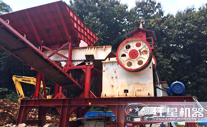 69颚式破碎机现场 69颚式破碎机现场